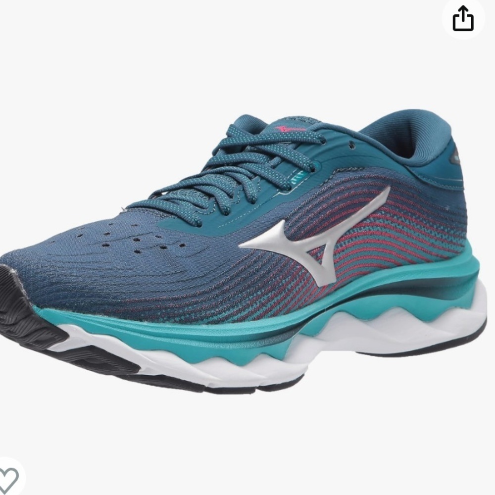 Mizuno wave runners size 10